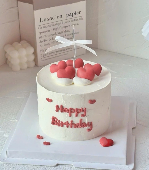  Bánh kem hàn quốc trang trí trái tim