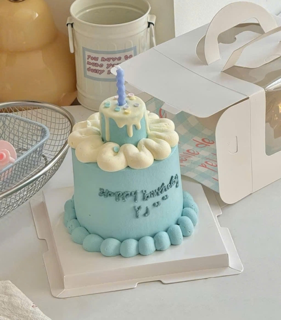  Bánh kem hàn quốc trang trí tone xanh