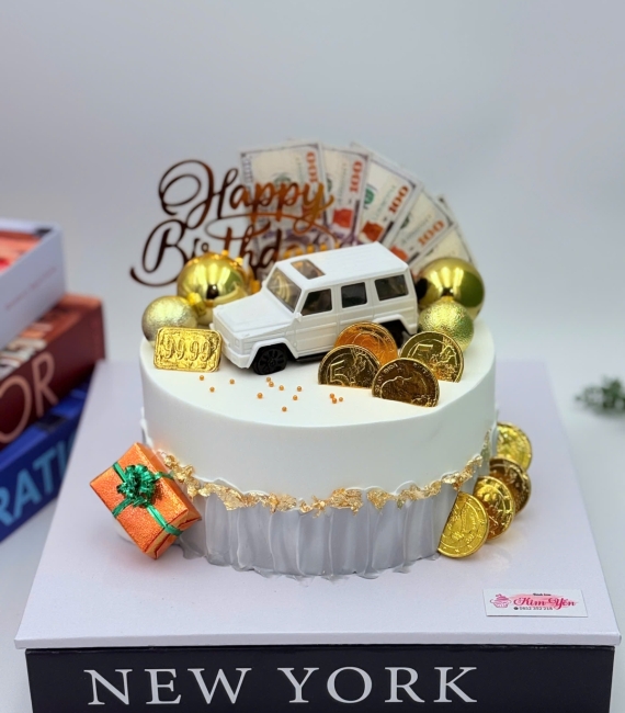 Bánh kem làm theo yêu cầu khách ở Cao Lãnh