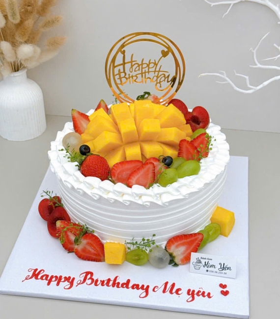 Mẫu bánh kem socola hot năm 2025 tặng mẹ yêu