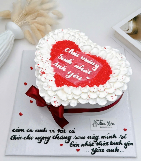 Bánh kem trái tim kỉ niệm dành chồng yêu