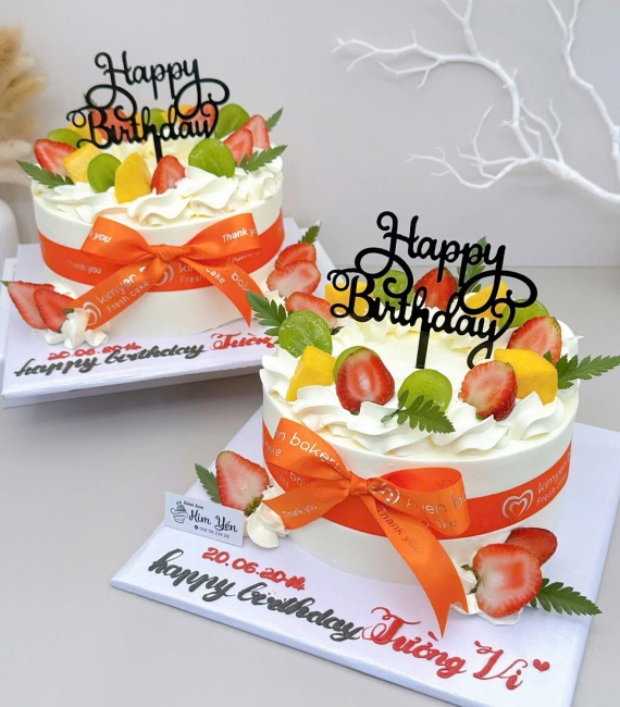 Mẫu bánh kem phô mai sữa tươi trái cây hot 2025 