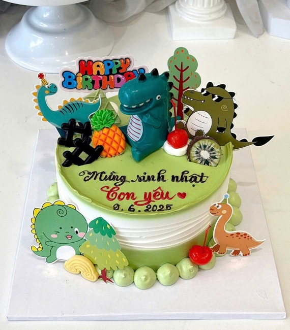 Mẫu bánh kem khủng long dành cho bé trai hot 2025 tại cao lãnh