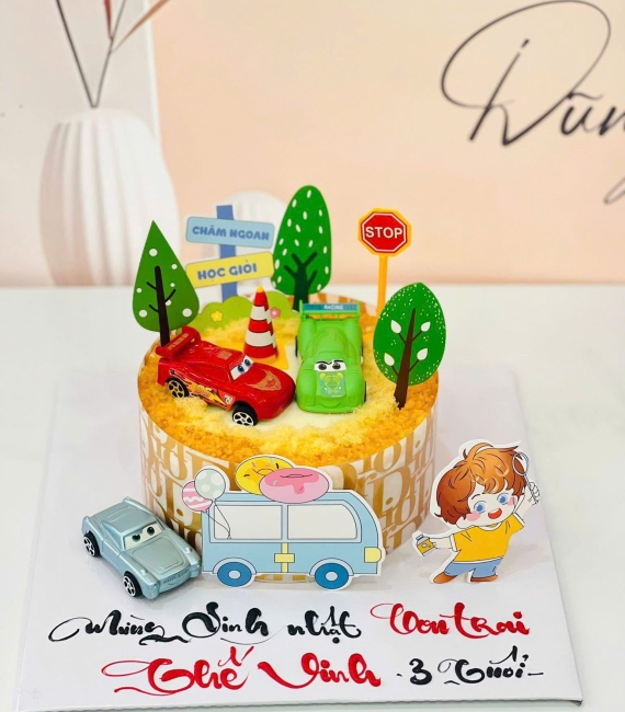 Mẫu bánh thôi nôi cho bé trai làm theo yêu cầu ở Cao Lãnh