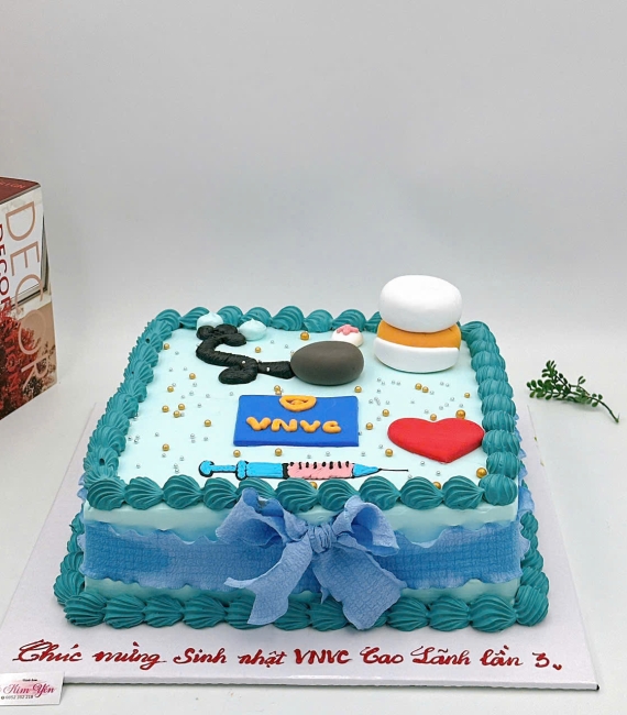  Bánh Kem hình vuông làm theo yêu cầu mừng sự kiện