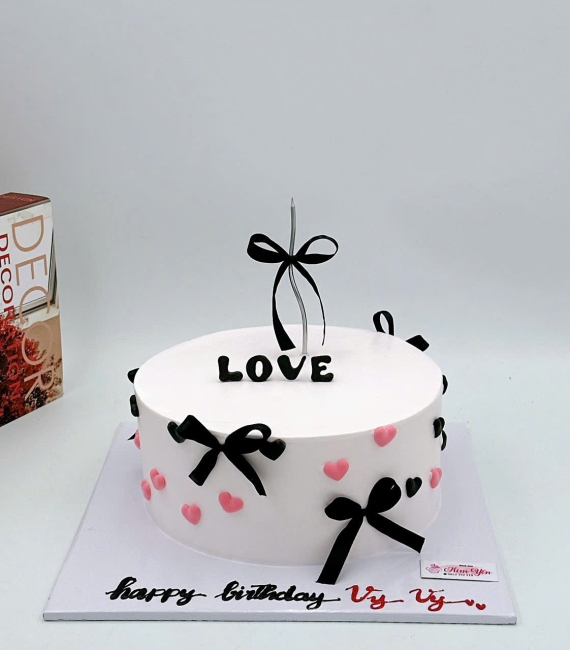  Bánh Kem kèm nơ phụ kiện tặng vợ