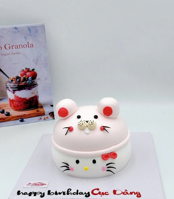 Bánh kem hello kitty dễ thương