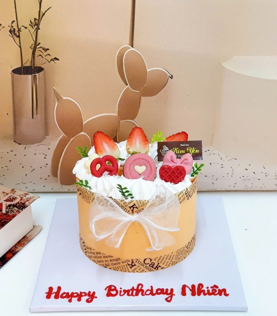 Mẫu bánh tặng sinh nhật đơn giản-cửa hàng bán kem uy tín tại cao lãnh