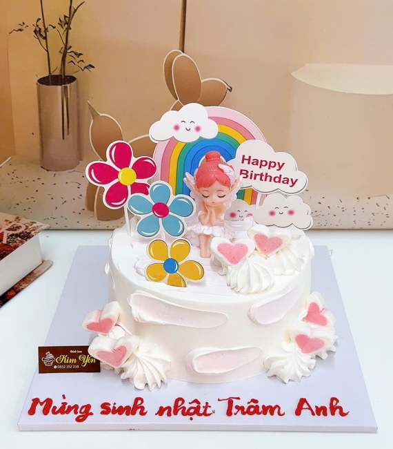 Mẫu bánh tặng sinh nhật bé gái lên 4 tuổi 