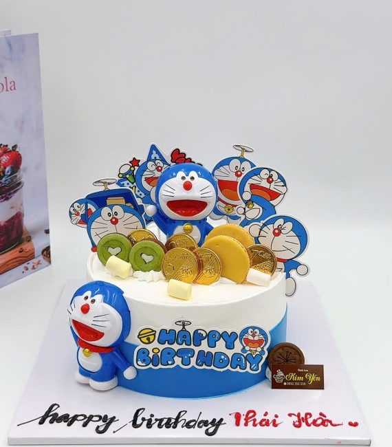 Bánh kem chúc mừng dành cho bé trai thích đô rê mon