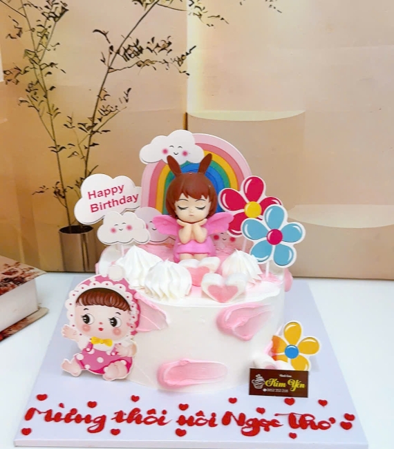 Bánh kem dành cho bé gái thích tone hồng hot 2025