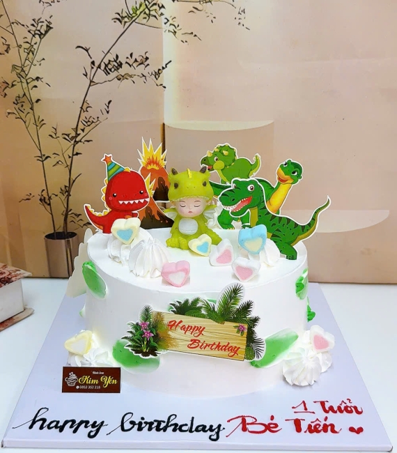 Bánh kem chúc mừng dành cho bé trai yêu thích khủng long mừng bé lên 5 tuổi