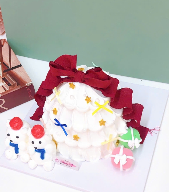 Mẫu bánh kem cây thông noel