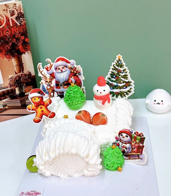 Mẫu bánh kem ông già noel hot 2025
