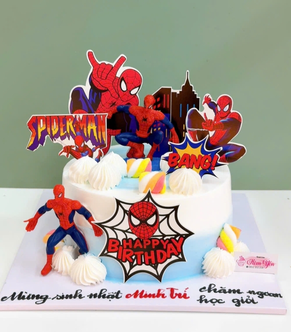 Bánh kem dành cho bé trai team người nhện siêu hot 2026