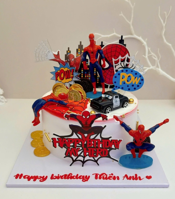 Mẫu bánh kem dành cho bé trai yêu thích người nhện hot 2026