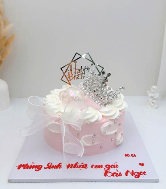 Bánh kem tặng nữ ngày 8/3 hot 2026