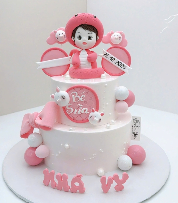 Bánh kem đầy tháng tone hồng tuổi tỵ dành cho bé gái