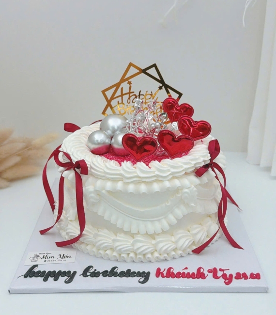 Bánh kem tặng nữ ngày 8/3 hot 2026