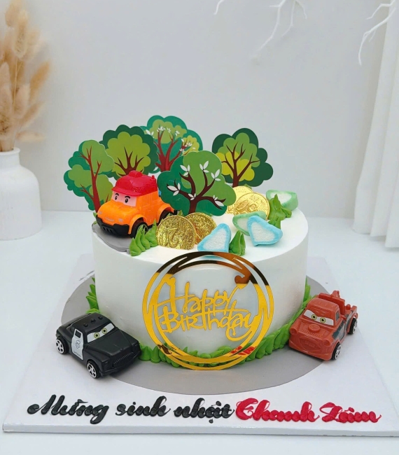 Mẫu bánh kem dành cho bé trai yêu thích xe ô tô mẫu đẹp