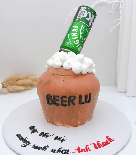 Bánh kem style Hàn Quốc lu bia tặng hội bạn thân