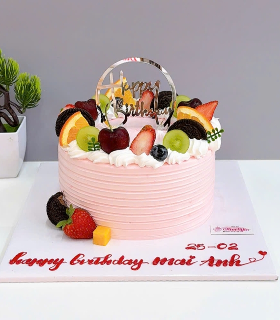 Bánh kem trái cây tặng 8/3 cho nữ