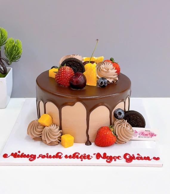 Bánh kem trái cây tặng 8/3 cho cô giáo