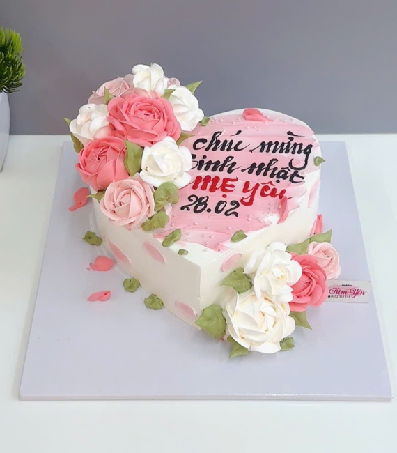 Mẫu Bánh kem tặng mẹ yêu ngày 8/3