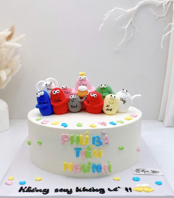 Bánh kem style Hàn Quốc tặng bạn thân nhây siêu bựa