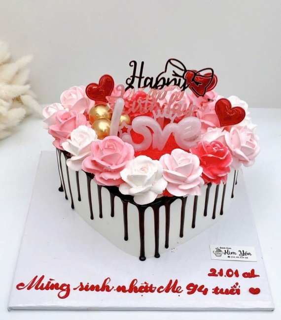 Bánh kem tặng nữ hot 2026 bắt hoa trái tim
