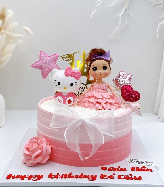  Bánh kem công chúa dành cho bé gái 4 tuổi