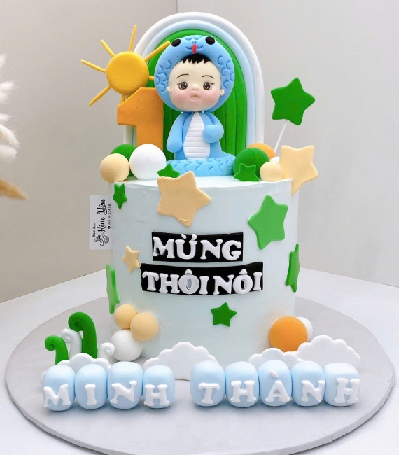 Bánh kem thôi nôi đẹp hot 2026 tuổi tỵ dành cho bé trai