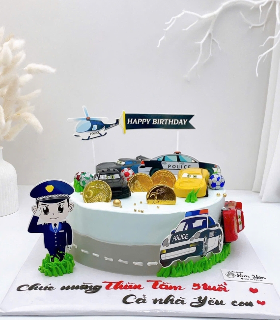 Mẫu bánh kem dành cho trai lên 5 tuổi hot 2026