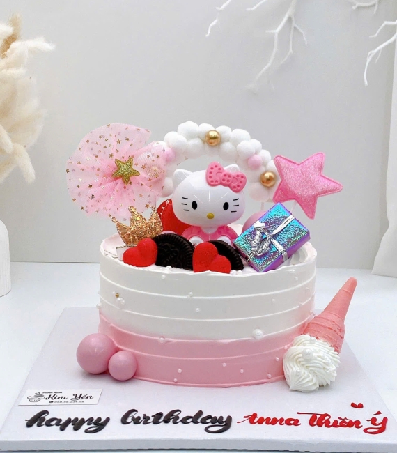  Bánh kem dành cho bé gái hello kitty lên 4 tuổi