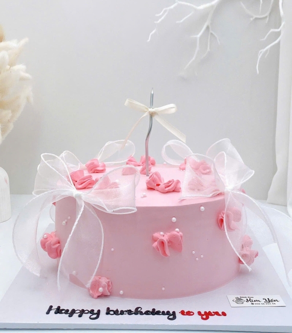 Bánh kem tặng nữ hot 2026 tone hồng xinh sắn 