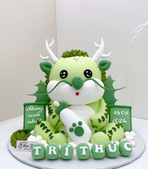 Bánh kem thôi nôi dành cho bé trai tone xanh tuổi rồng