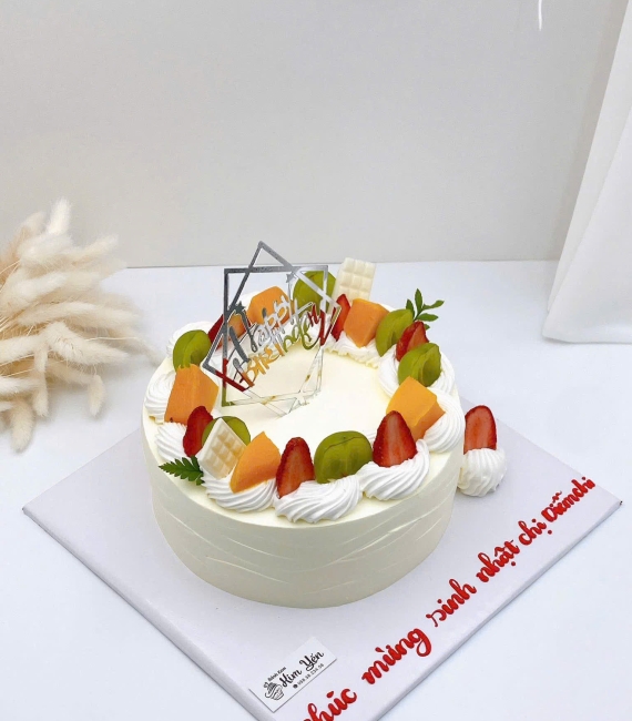 Bánh kem trái cây mix tặng chị yêu