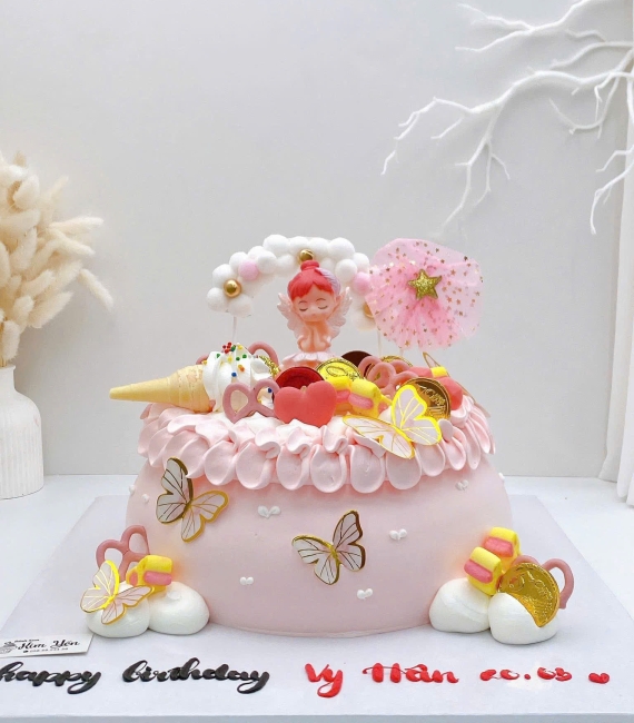  Bánh kem dành cho bé gái túi hồng hot 2026 mừng bé lên 9 tuổi 