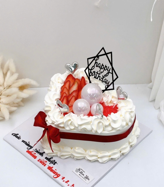 Bánh kem trái tim dành cho nữ trái tim