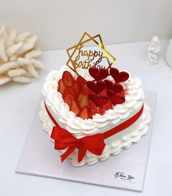 Tổng hợp mẫu bánh kem trái cây đẹp trái tim mừng kỷ niệm hot