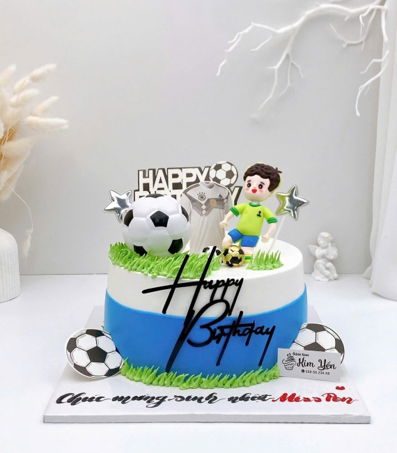 Tổng hợp mẫu đẹp cho bé trai yêu thích bóng đá