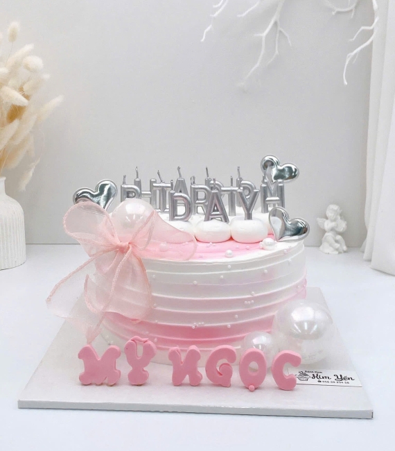 Bánh kem dành cho nữ tone hồng đẹp