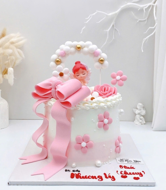 Tổng hợp bánh kem đẹp 2026 dành cho bé gái