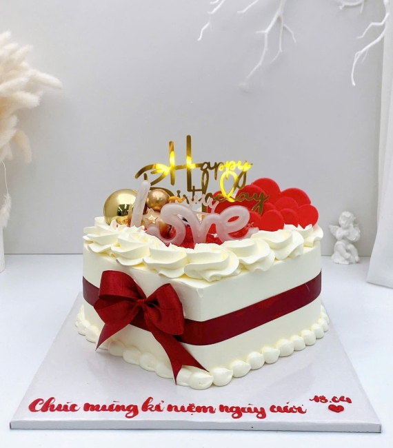 Bánh kem dành cho nữ kỉ niệm ngày cưới 