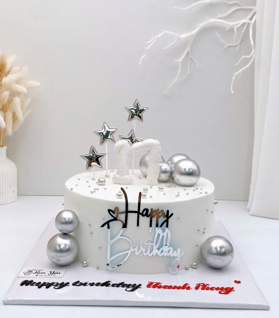 Bánh kem tặng nữ lên 17 tuổi 