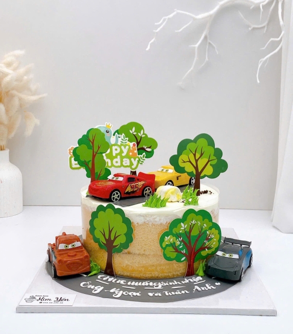 Bánh kem dành cho bé trai lên 4 tuổi hiện nay