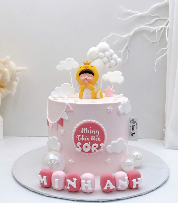 Bánh kem tuổi tỵ dành cho bé gái tone hồng tại Kim Yến 