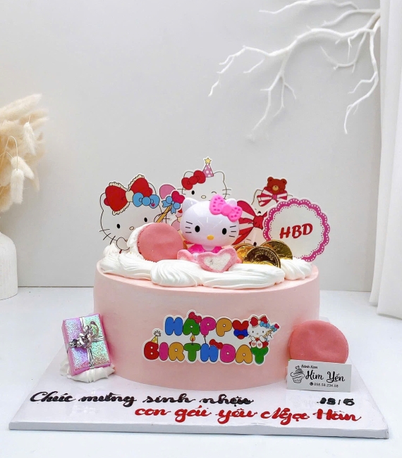 Bánh kem dành tặng con gái yêu hot năm nay 