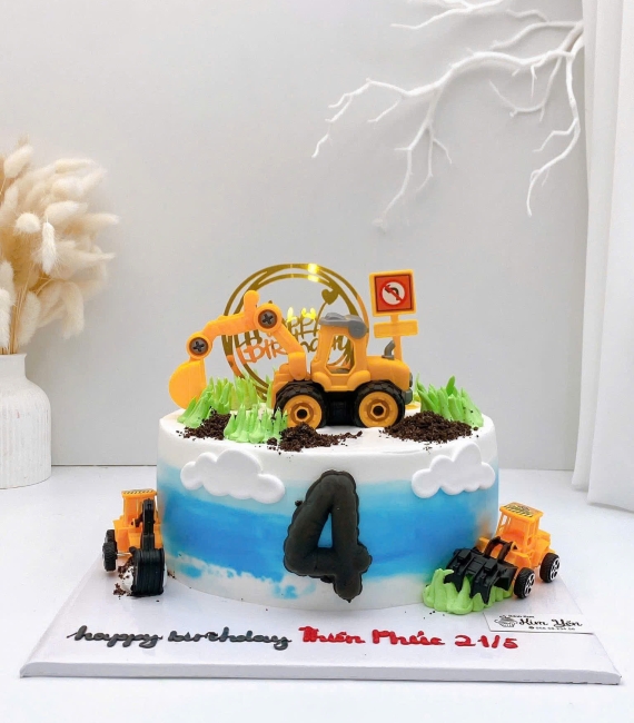 Bánh kem tặng dành cho bé trai lên 4 tuổi 