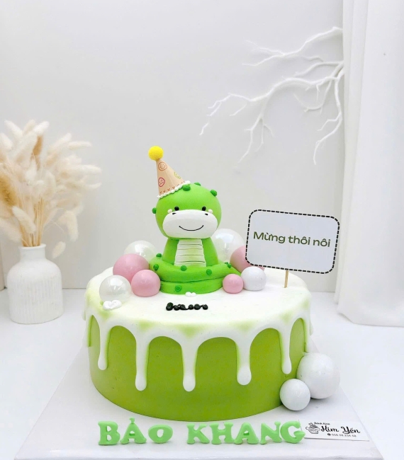 Bánh Kem thôi nôi tuổi tỵ cho bé trai 